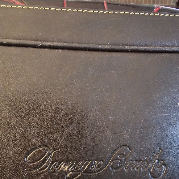 EUC Dooney & Bourke Croc embossed leather bag - Picture 4 of 8